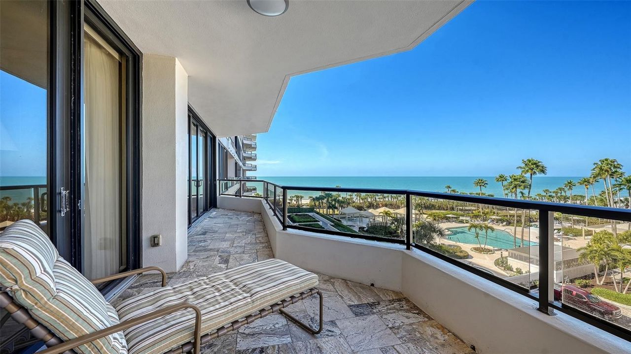 535 Sanctuary Drive, Unit A401, Longboat Key, FL 34228 Photo