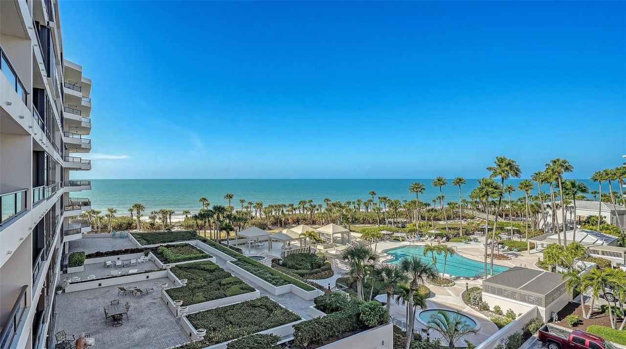 535 Sanctuary Drive, Unit A401, Longboat Key, FL 34228 Photo