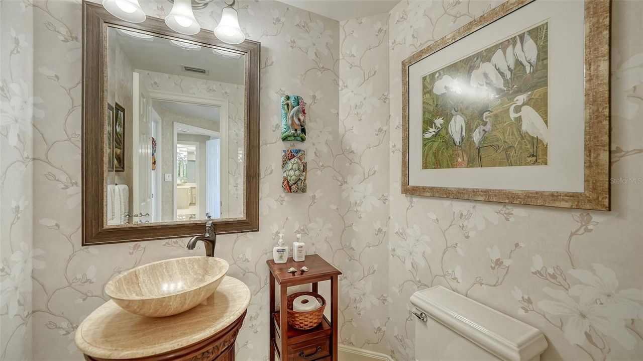 535 Sanctuary Drive, Unit A401, Longboat Key, FL 34228 Photo