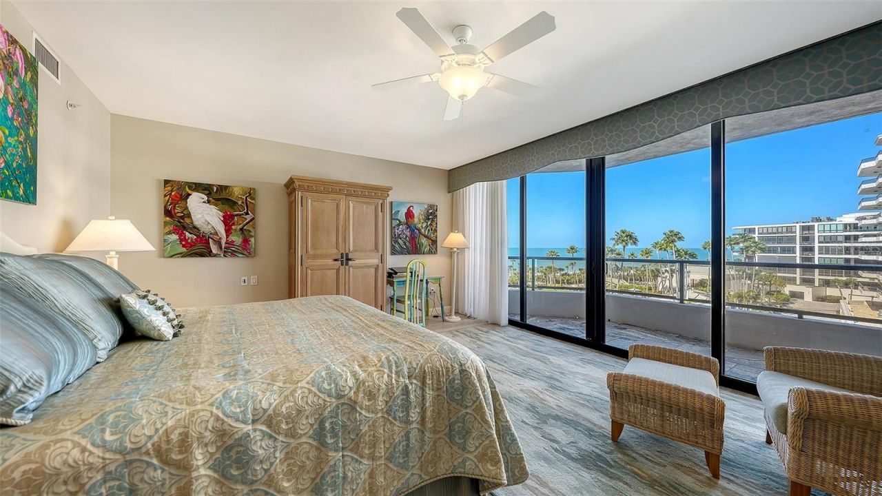 535 Sanctuary Drive, Unit A401, Longboat Key, FL 34228 Photo