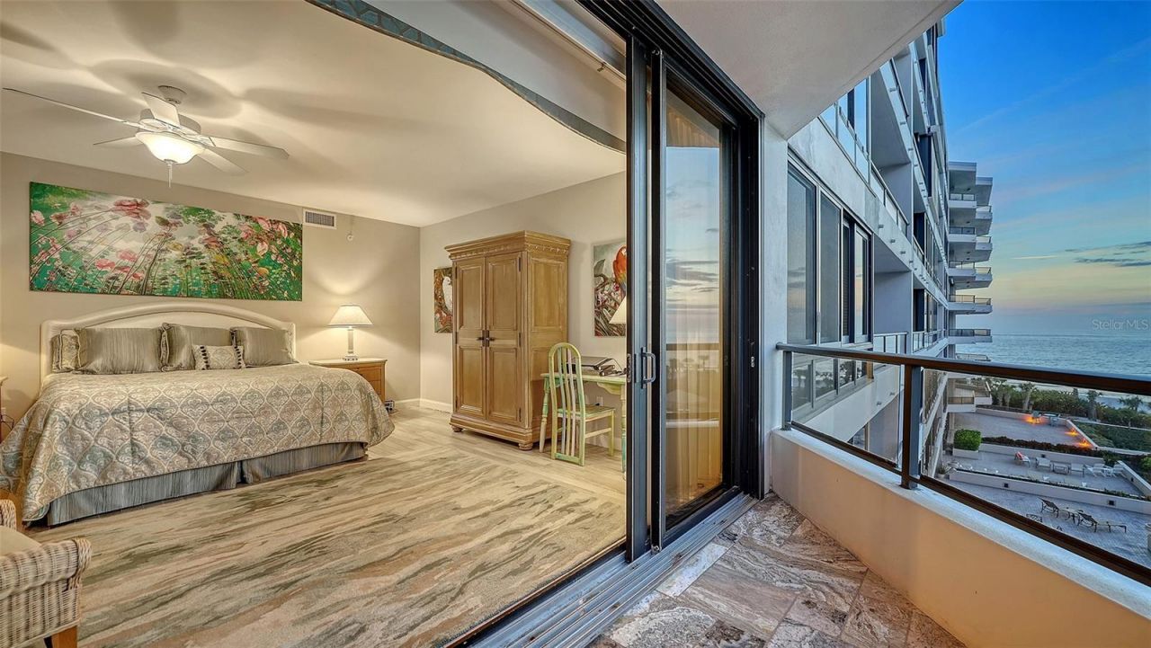 535 Sanctuary Drive, Unit A401, Longboat Key, FL 34228 Photo