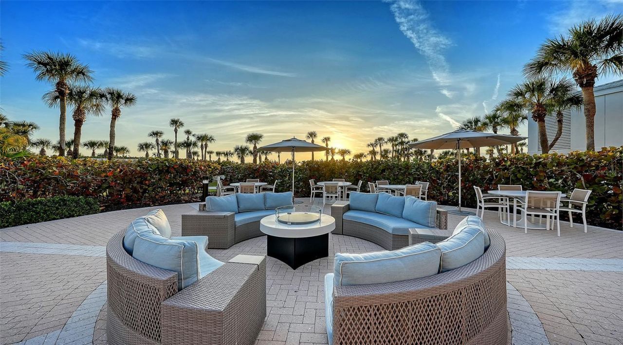 535 Sanctuary Drive, Unit A401, Longboat Key, FL 34228 Photo