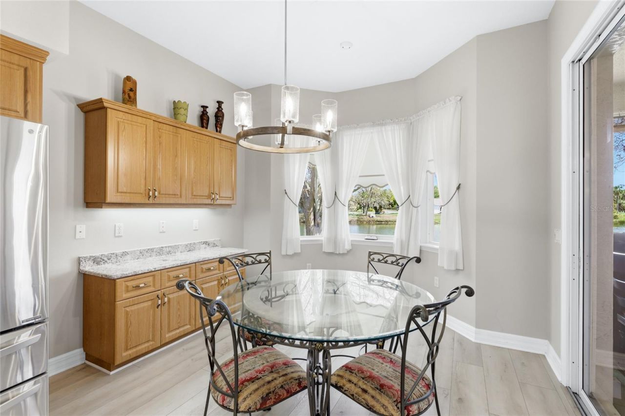 6115 9th Avenue Circle Ne, Bradenton, FL 34212 Photo