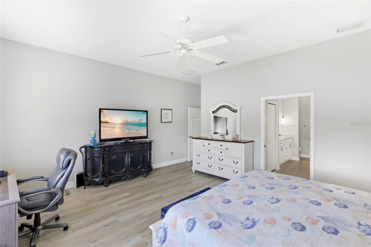 6115 9th Avenue Circle Ne, Bradenton, FL 34212 Photo