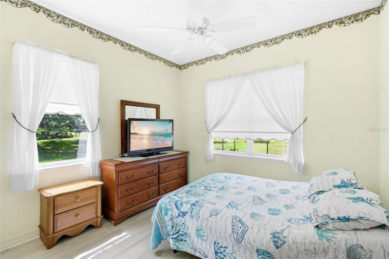 6115 9th Avenue Circle Ne, Bradenton, FL 34212 Photo