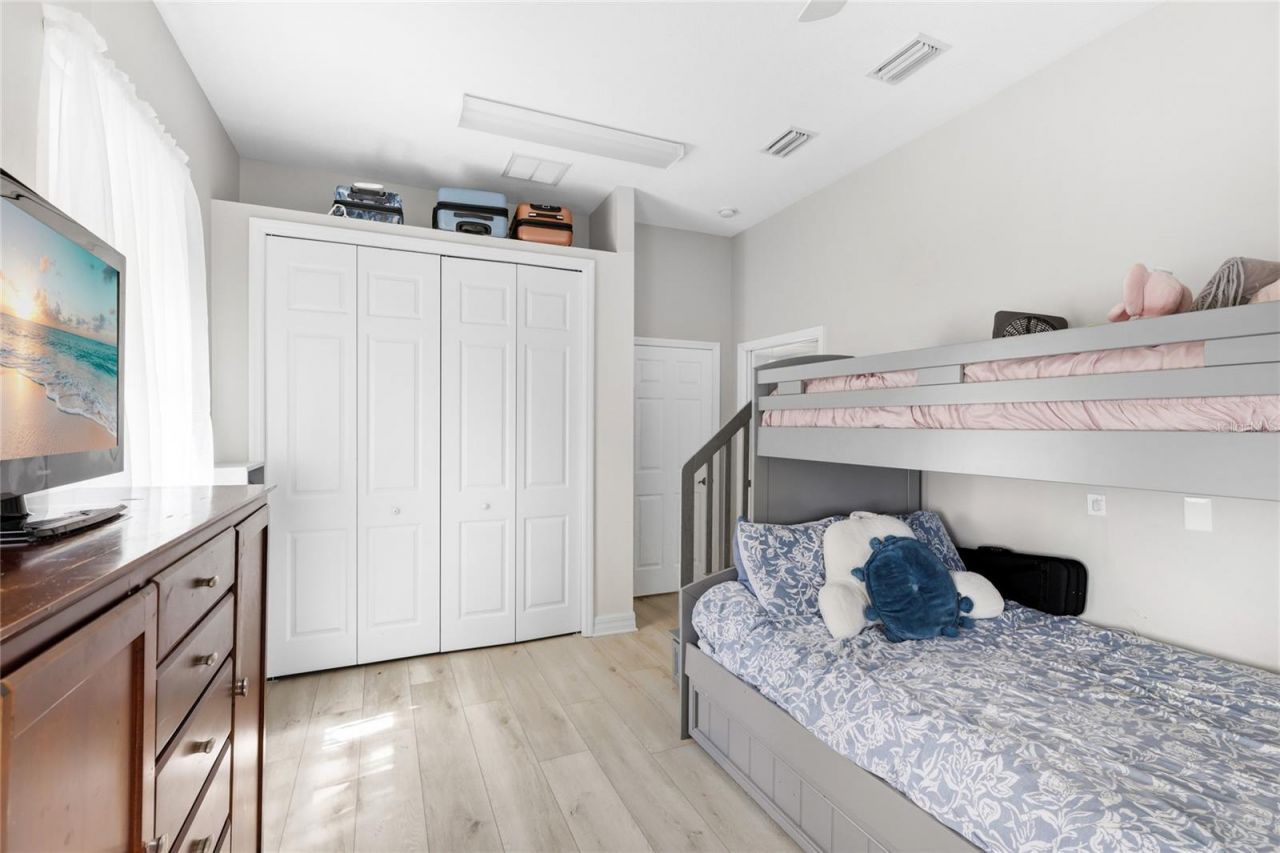 6115 9th Avenue Circle Ne, Bradenton, FL 34212 Photo