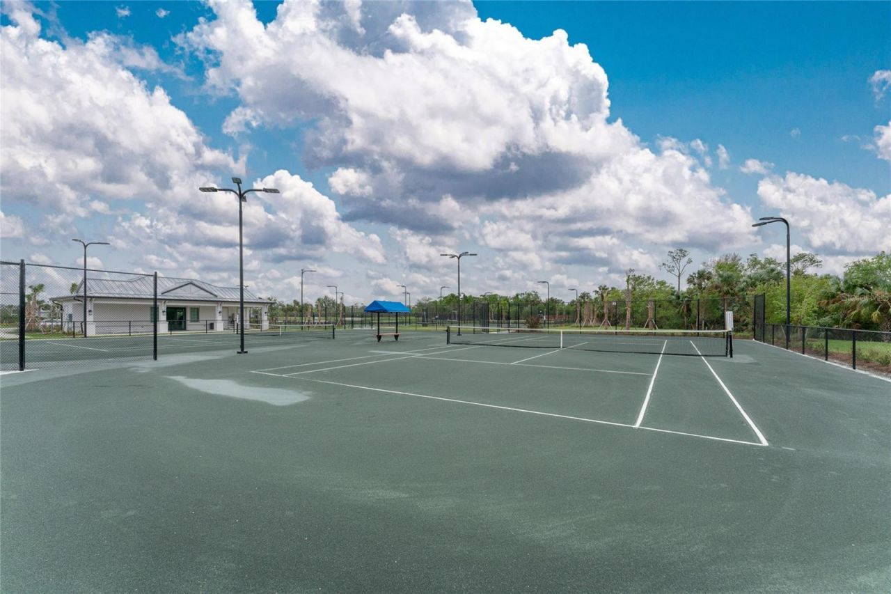 14413 Heritage Landing Boulevard, Punta Gorda, FL 33955 Photo