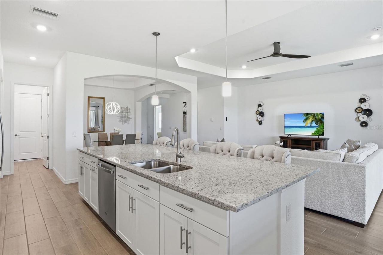 14413 Heritage Landing Boulevard, Punta Gorda, FL 33955 Photo