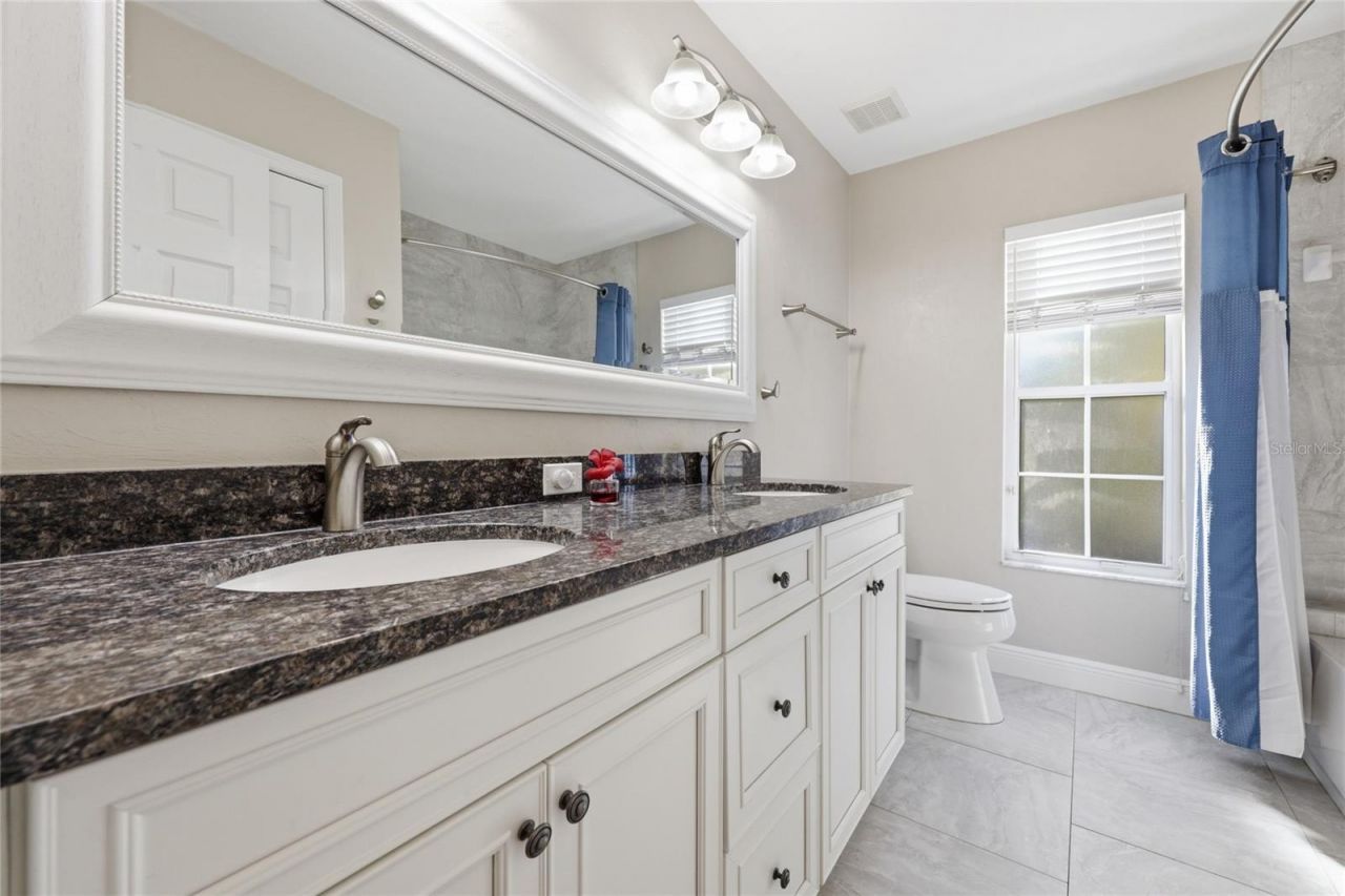 10320 SW 17th Place , Gainesville, FL 32607 Photo