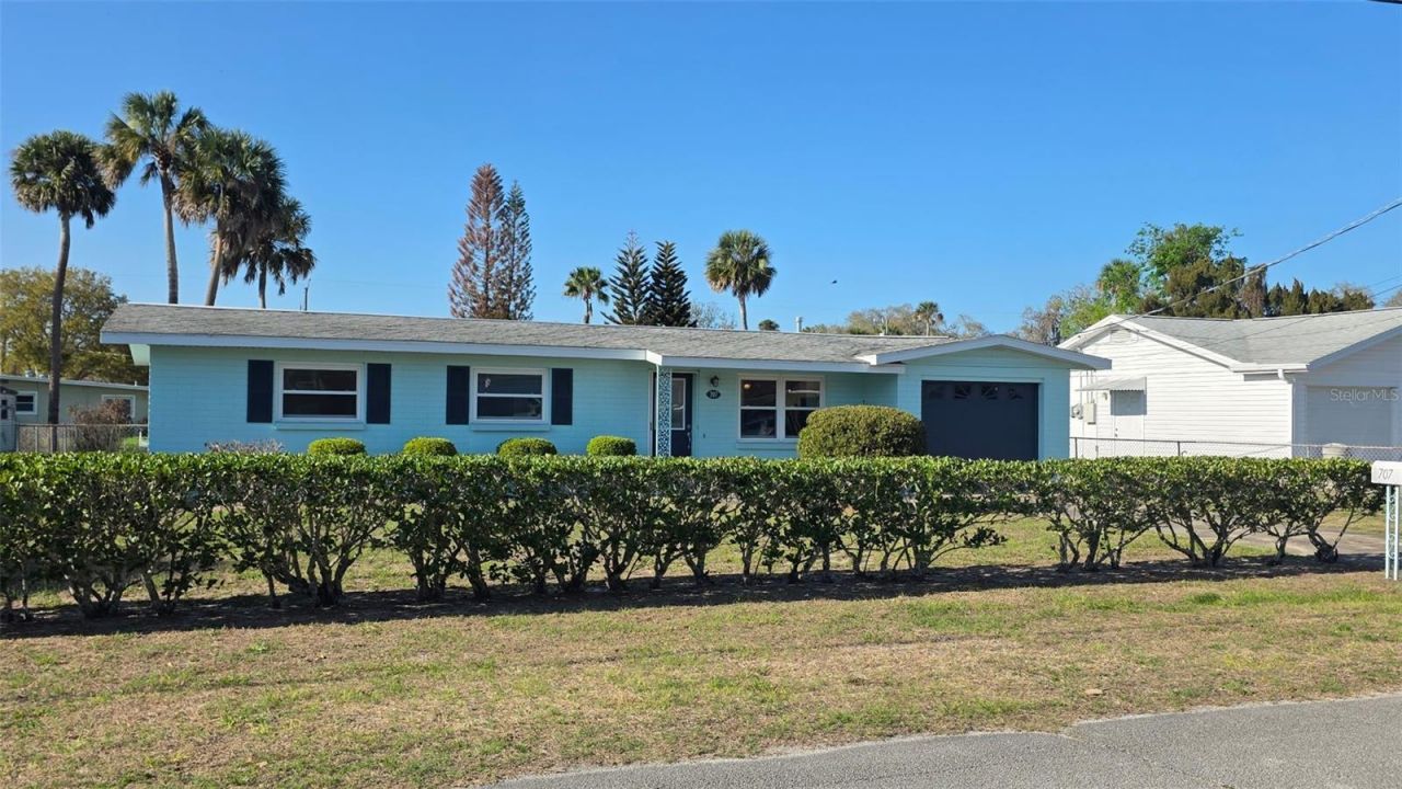 707 Jane Avenue, New Smyrna Beach, FL 32168 Photo
