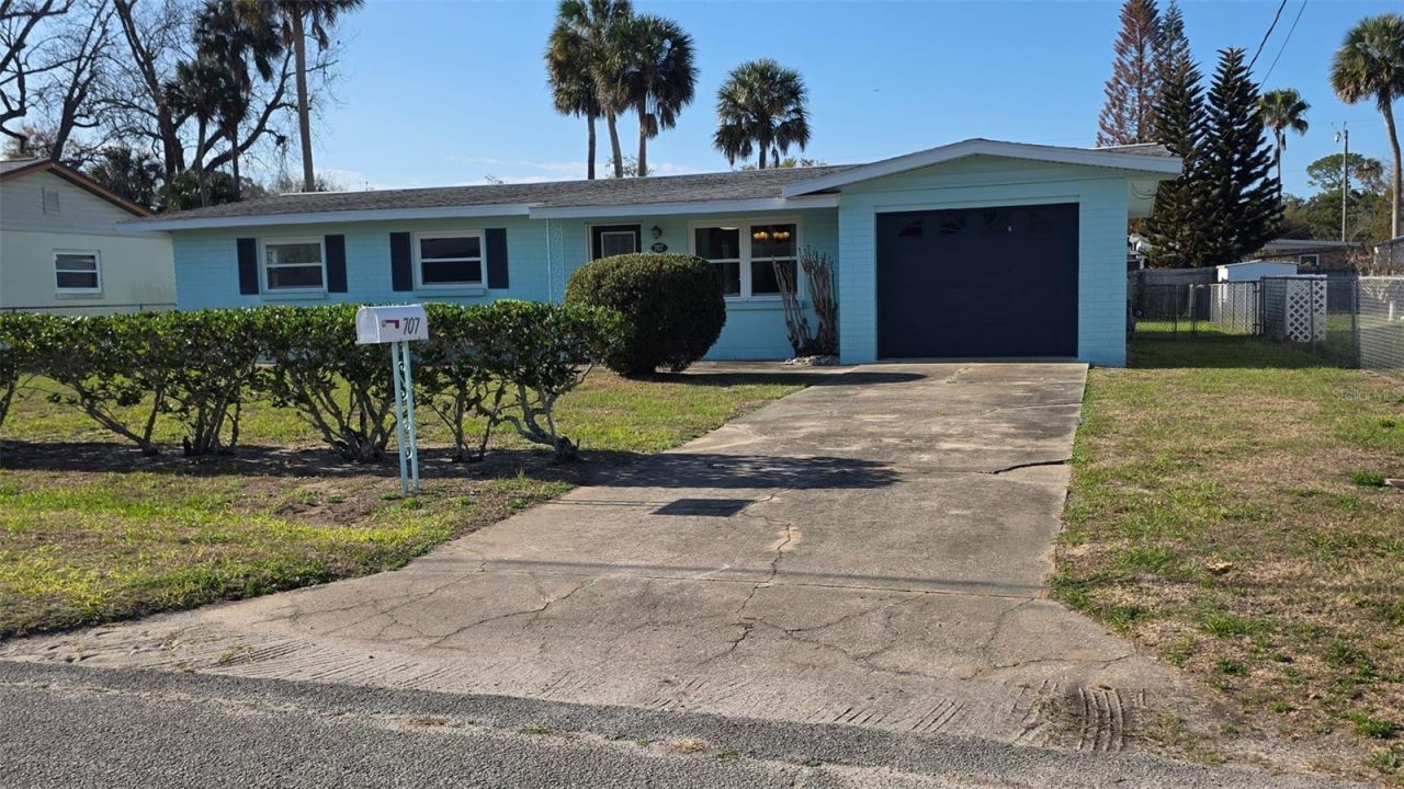 707 Jane Avenue, New Smyrna Beach, FL 32168 Photo
