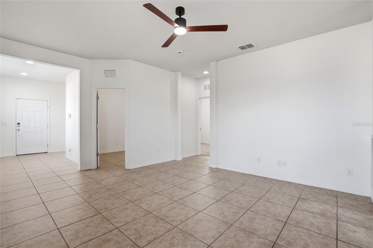 1724 Passage Key Lane, Ruskin, FL 33570 Photo