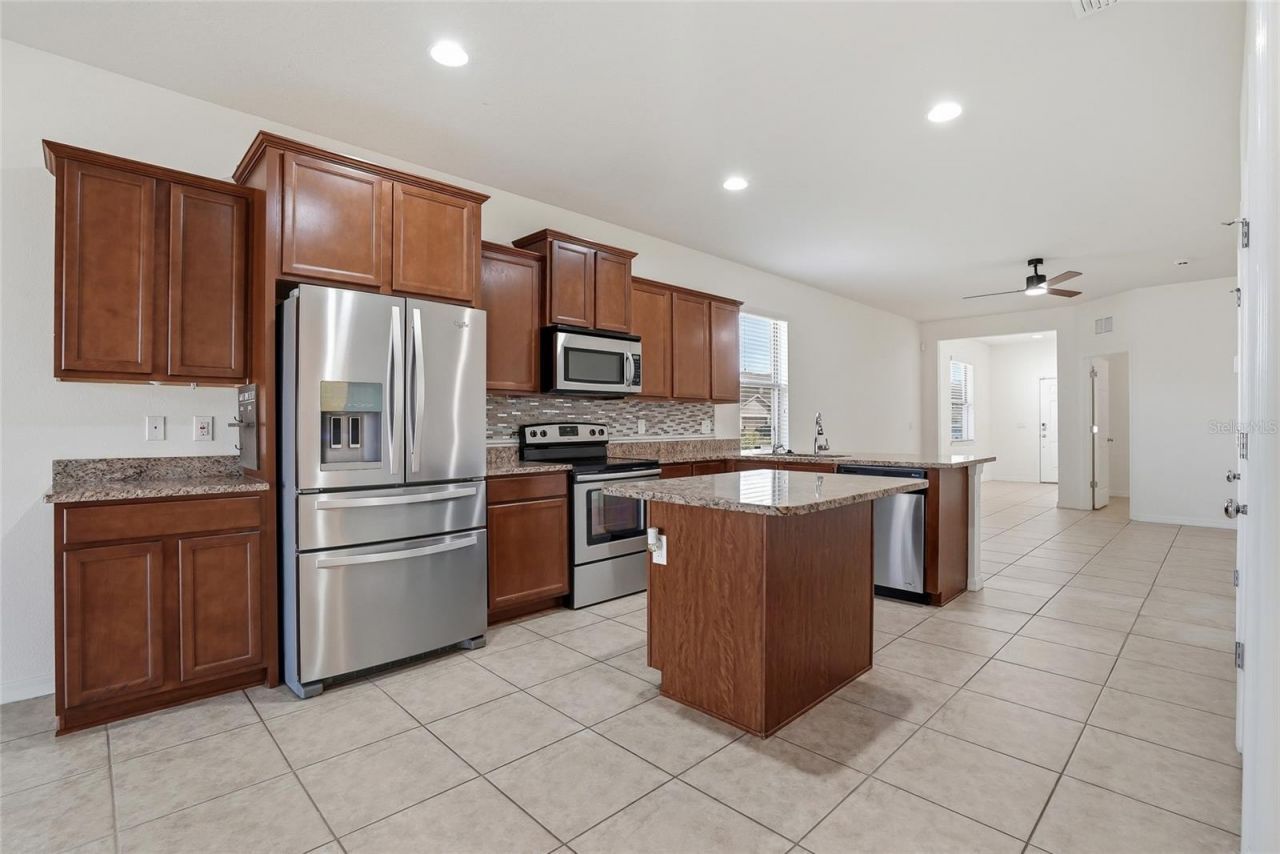1724 Passage Key Lane, Ruskin, FL 33570 Photo