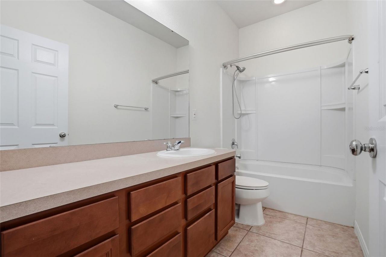 1724 Passage Key Lane, Ruskin, FL 33570 Photo