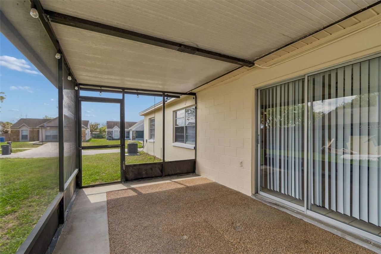 8301 Iberia Place, Tampa, FL 33637 Photo