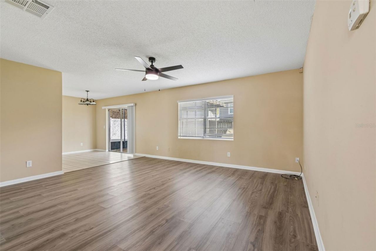 8301 Iberia Place, Tampa, FL 33637 Photo