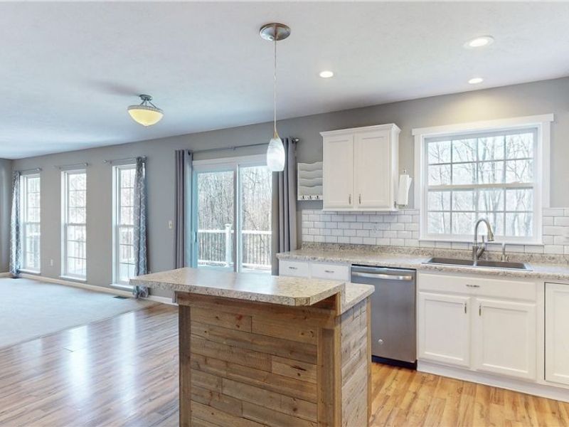 10203 Autumn Circle, Streetsboro, OH 44241 Photo 8