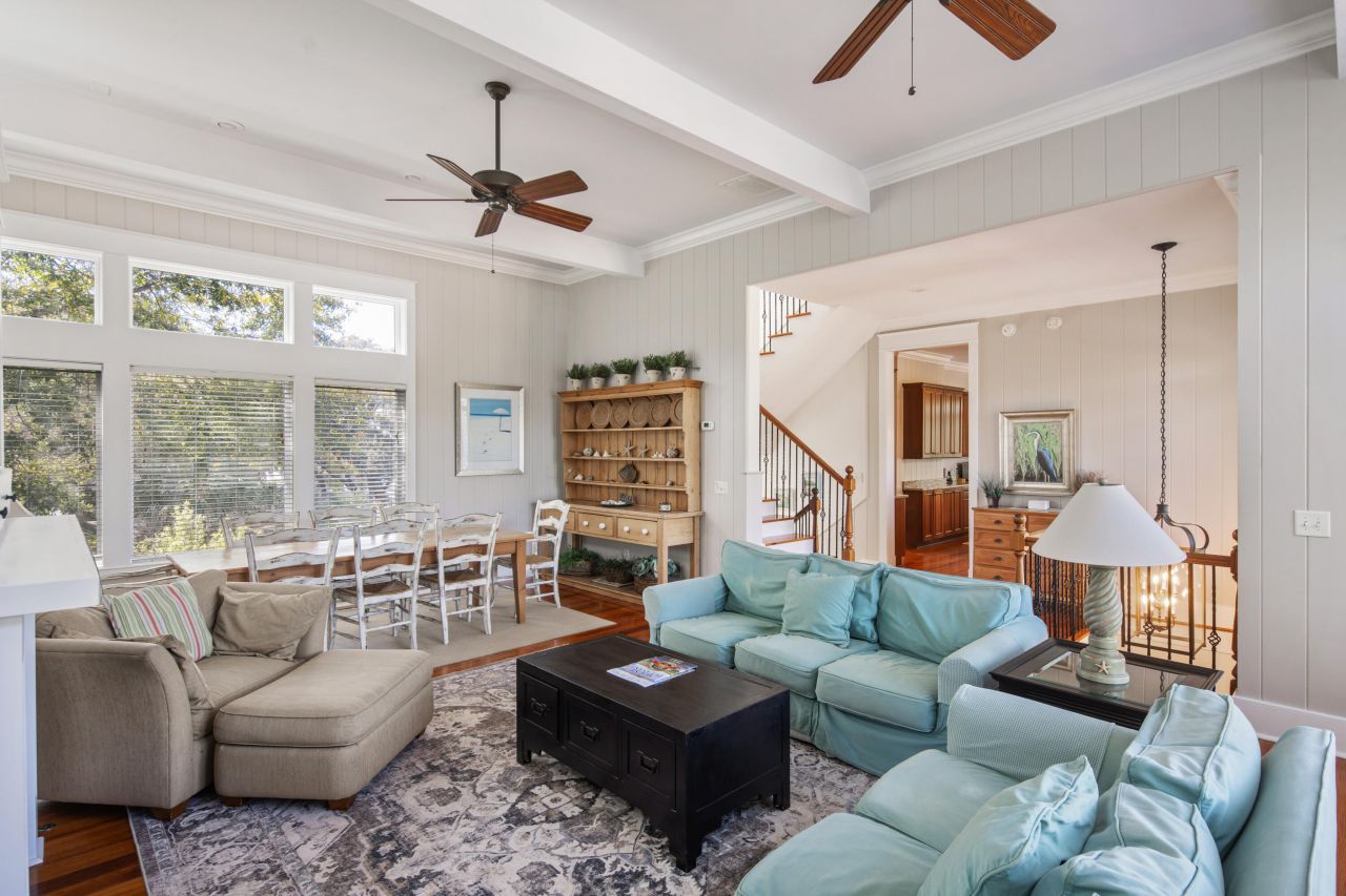 9 24th Avenue Photo 32