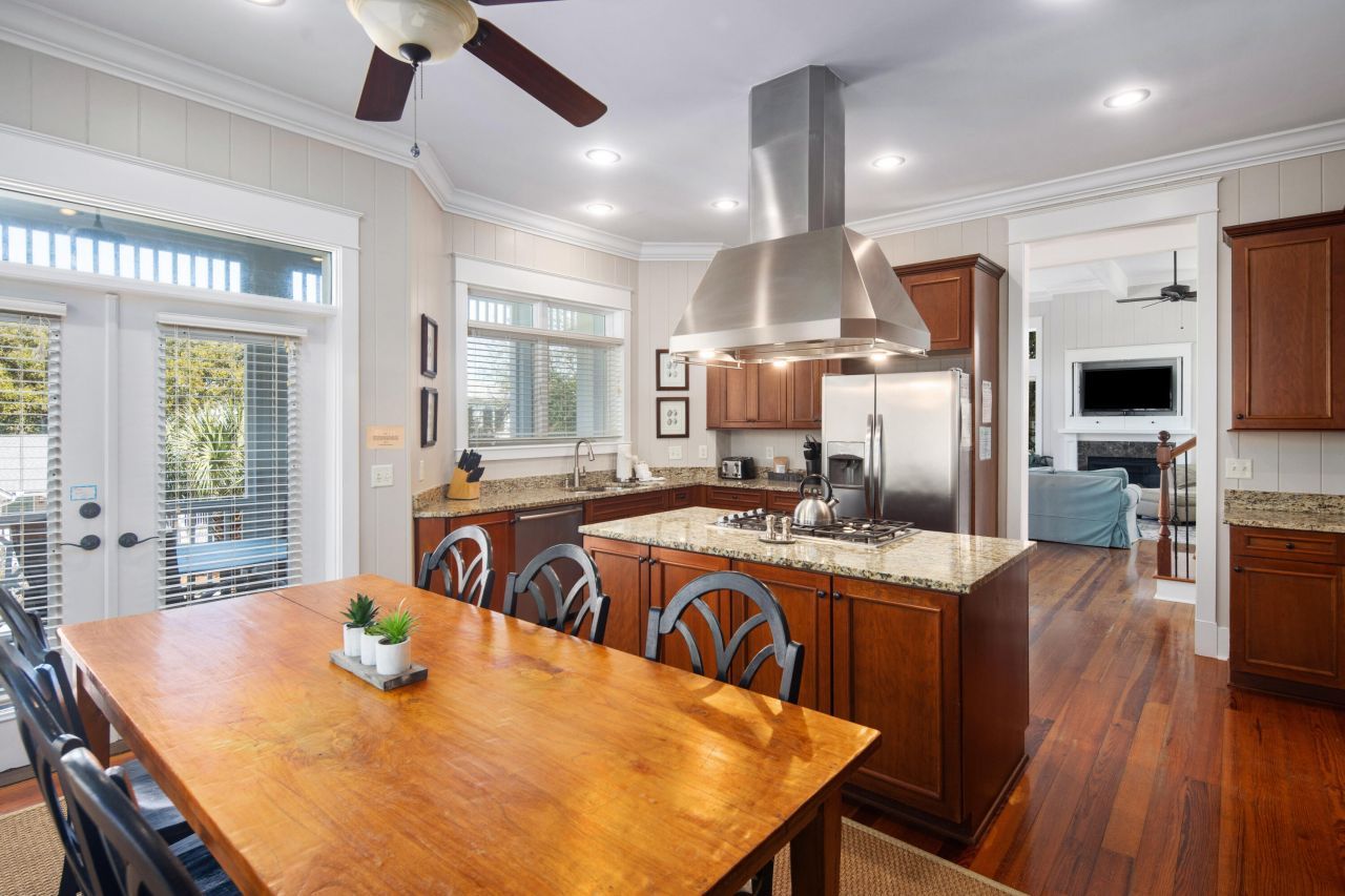 9 24th Avenue Photo 34