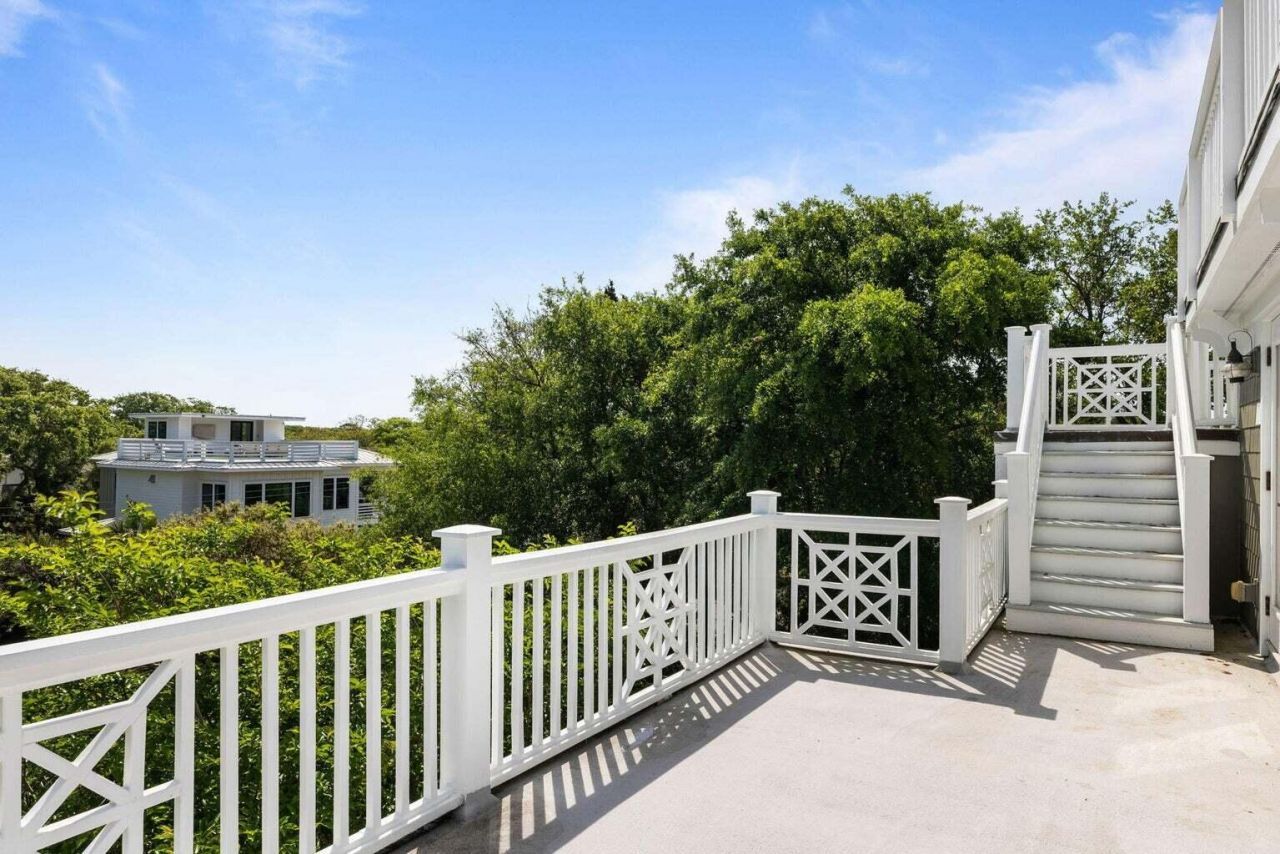 9 24th Avenue Photo 48