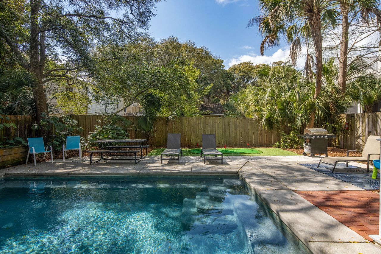 9 24th Avenue Photo 5