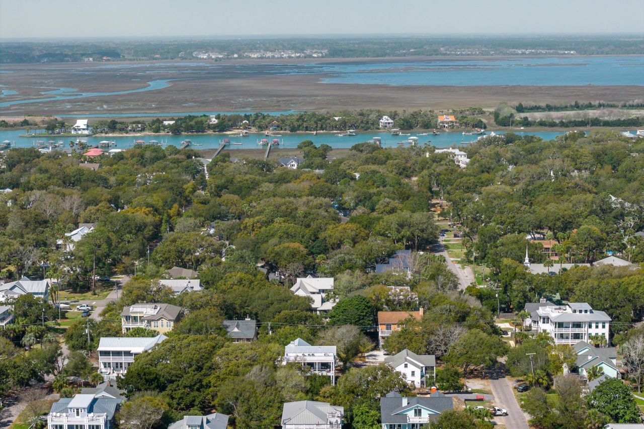 9 24th Avenue Photo 56