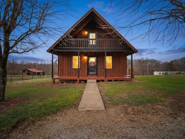 800 Pine Hill Road, Jeffersonville, KY 40337