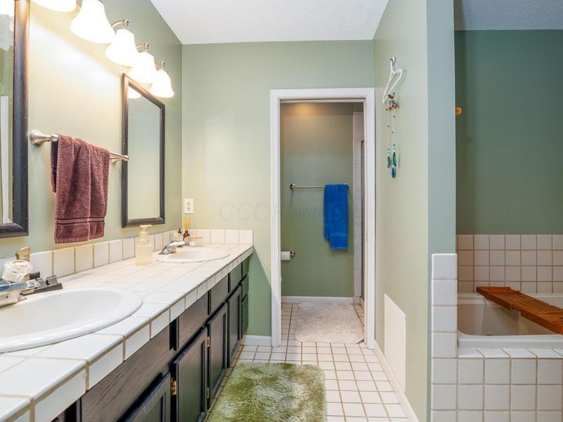 7187 Inverness Court , Dublin, OH 43016 Photo 20