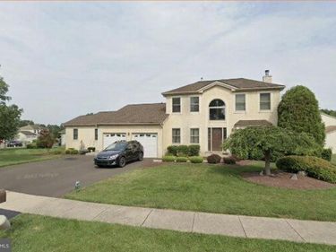 621 NICOLE DRIVE, SOUTHAMPTON, PA 18966