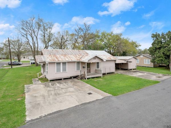 507 N Bryan, Gonzales, LA 70737