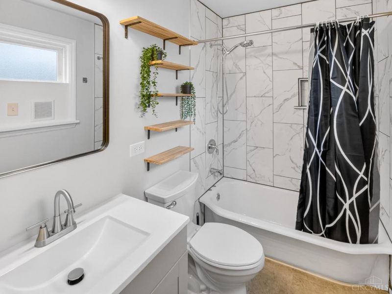 5229 Charloe Street, Cincinnati, OH 45227 Photo 14