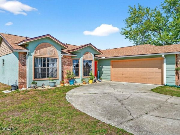 3044 Yorkshire Drive, Deltona, FL 32738