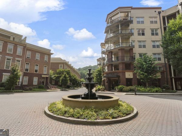 200 River Vista Drive, Unit 520, Atlanta, GA 30339