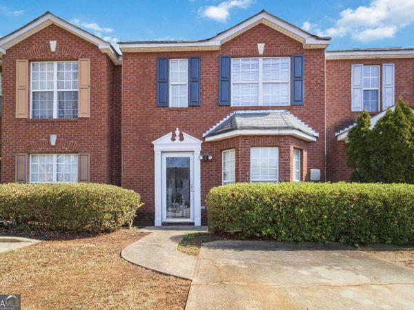 5559 Strathmoor Manor Circle, Lithonia, GA 30058