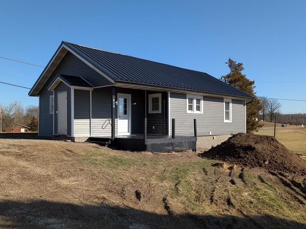 812 S York Street, Albion, IN 46701