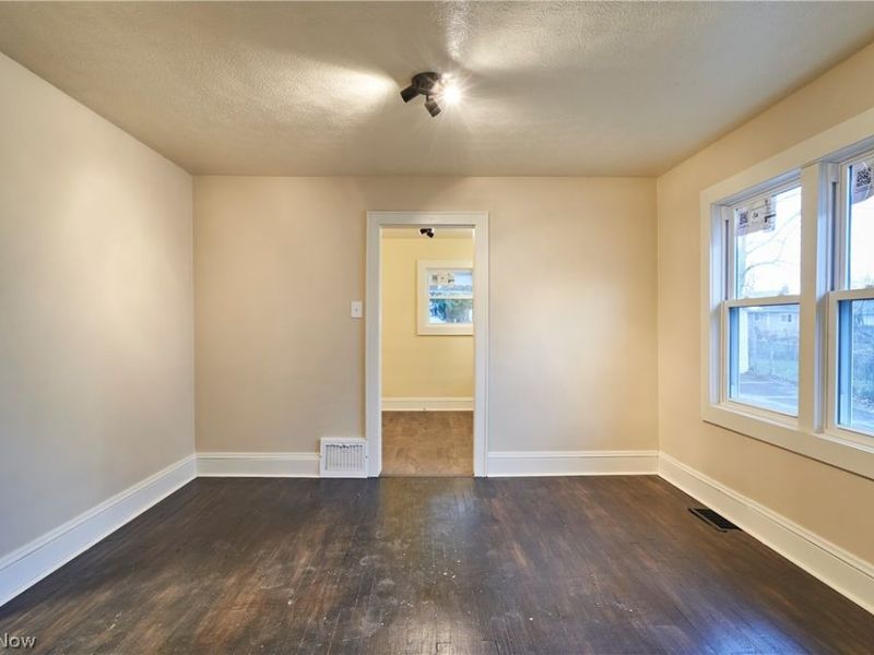 1137 Herberich Avenue, Akron, OH 44301 Photo 10