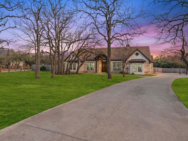 308 Oak Plaza CV, Georgetown, TX 78628