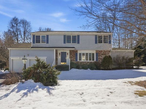 26 Monroe Street, Shrewsbury, MA 01545