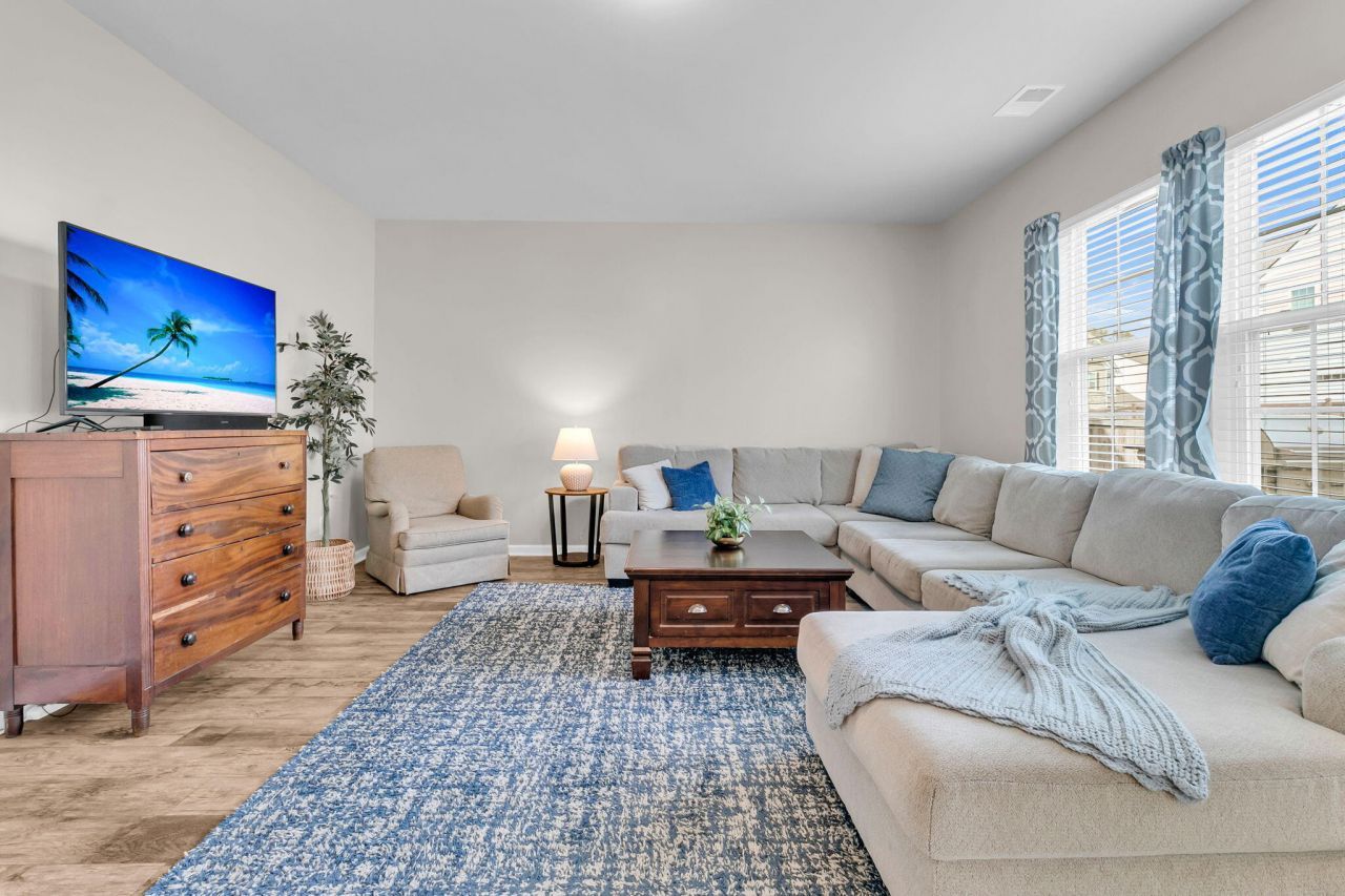 9802 Boxelder Court Photo 10