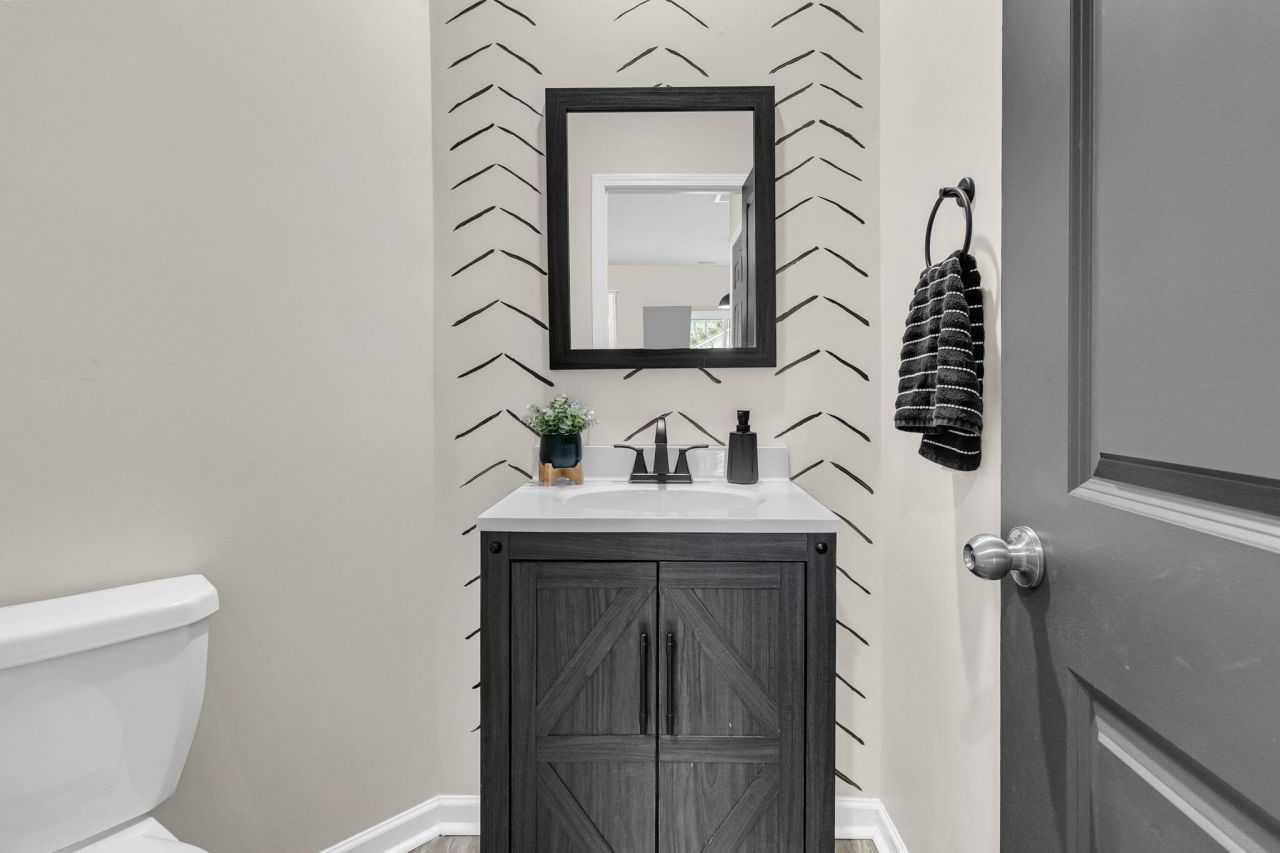 9802 Boxelder Court Photo 17