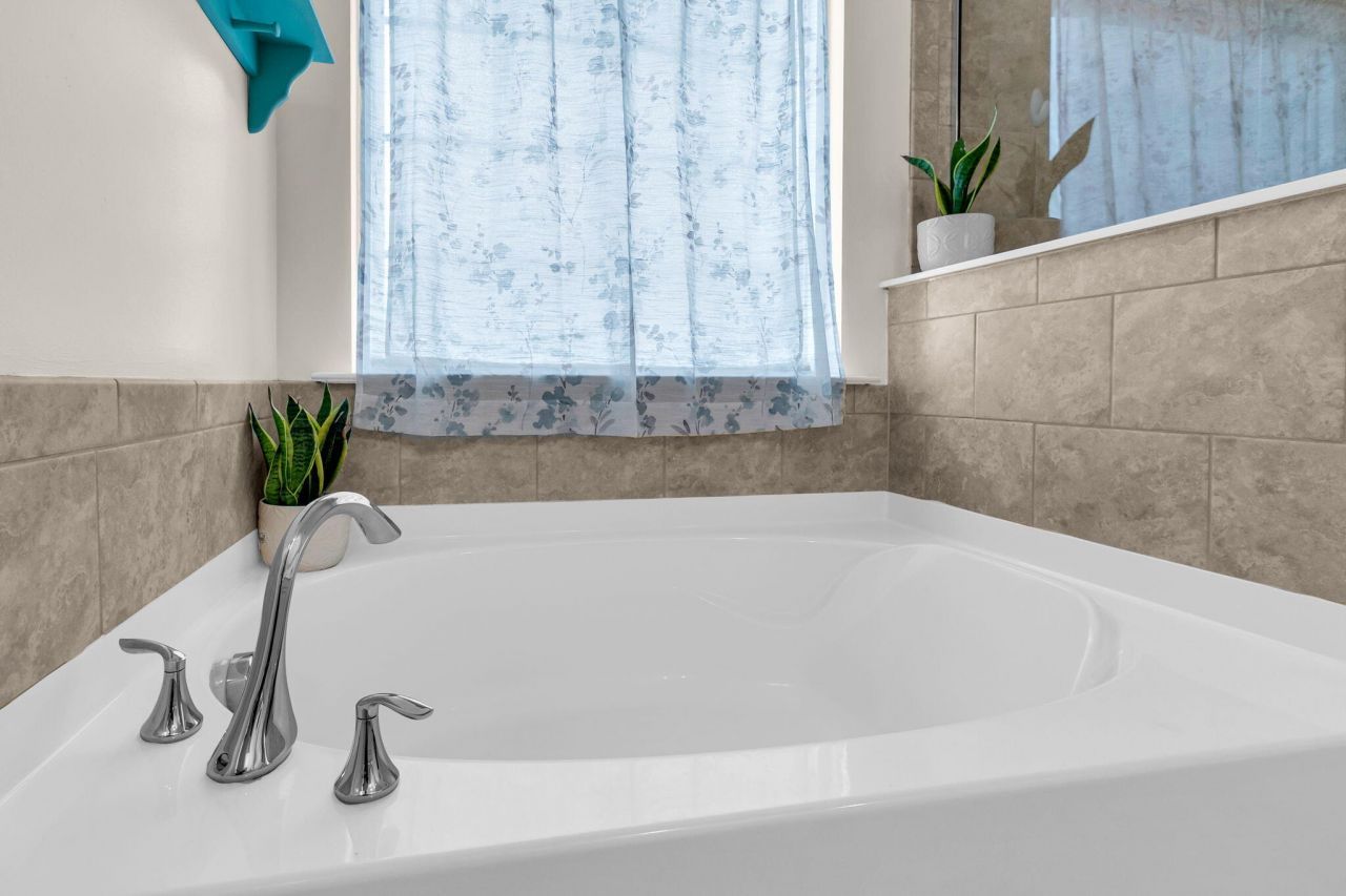 9802 Boxelder Court Photo 25