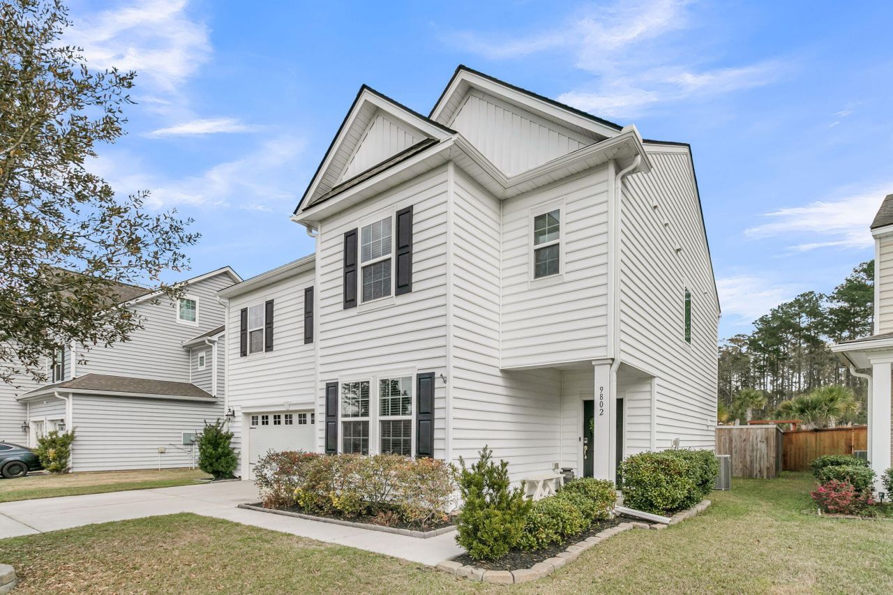 9802 Boxelder Court Photo 3