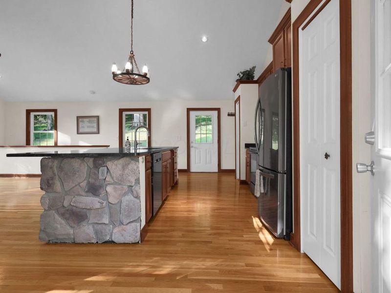 1893 Beaver Lane , Sugar Grove, OH 43155 Photo 5