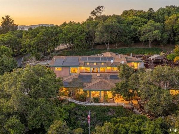 1222 Via Del Sol Road, Salinas, CA 93907