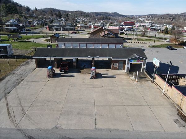 588 W High St - 118 School Dr, Waynesburg, PA 15370