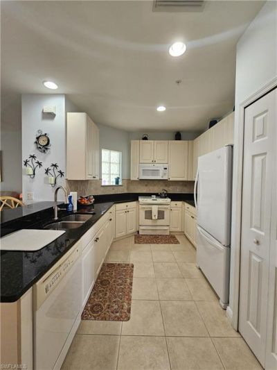 1405 Sweetwater Cv, Unit 204, Naples, FL 34110 Photo