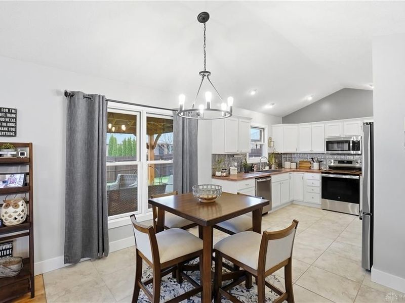 6536 Bellow Court, Waynesville, OH 45068 Photo 14