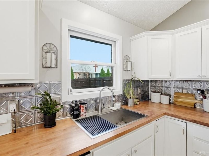 6536 Bellow Court, Waynesville, OH 45068 Photo 18