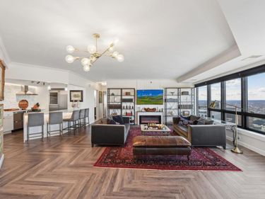 168 6th Street E, Unit 4105, Saint Paul, MN 55101