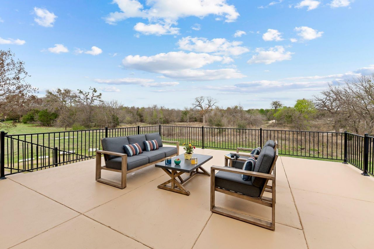 511 Dove Hollow Trl, Georgetown, TX 78633 Main Photo
